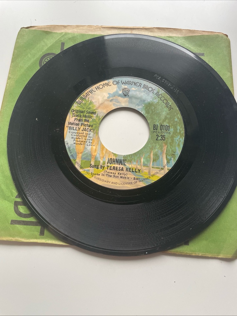 Teresa Kelly - Johnnie - Warner Bros (45RPM 7”)(AA98)